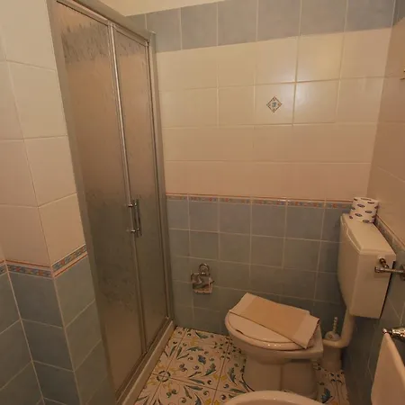 Vulcano Blu Apartment Porto di Ponente